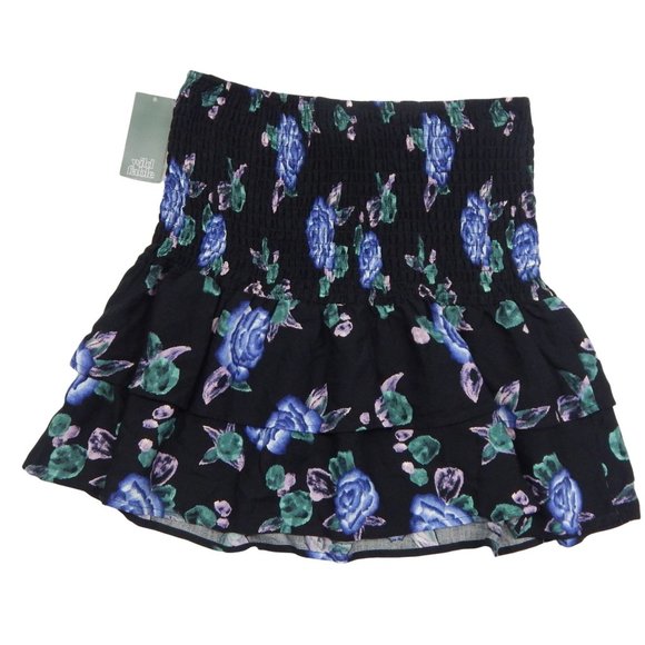 Wild Fable Womens Black Floral Smocked Ruffle Mini Skirt Size Large - Picture 2 of 5